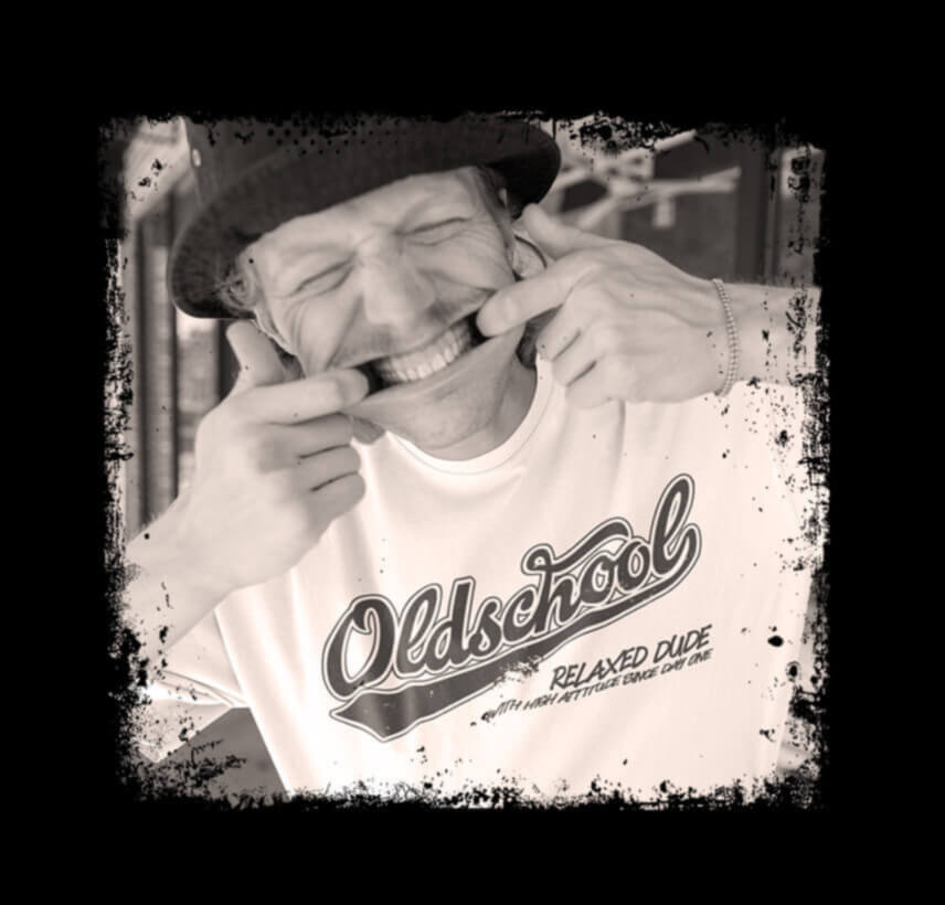Oldschool Dude - Premium Organic Shirt