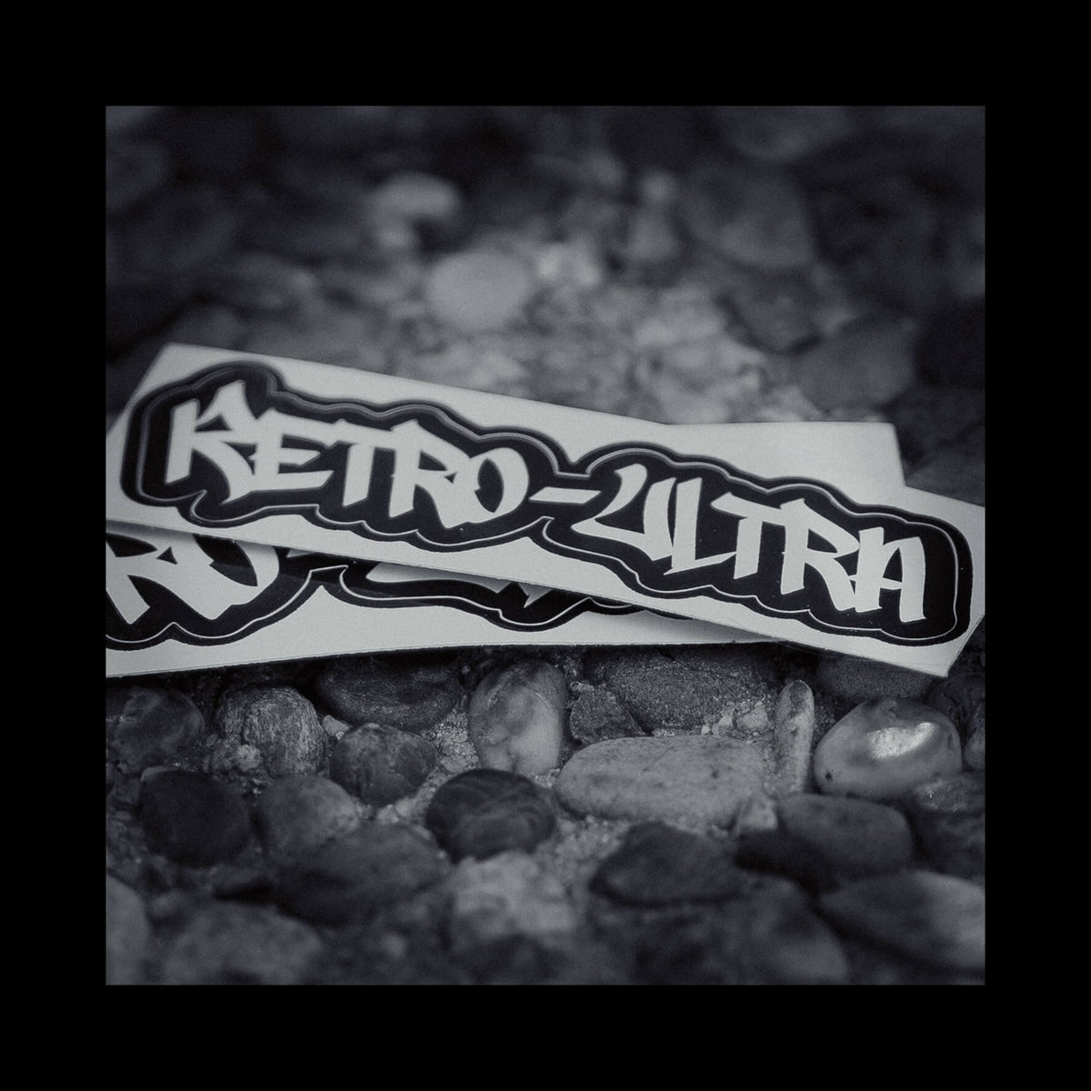 Retro-Ultra - Sticker
